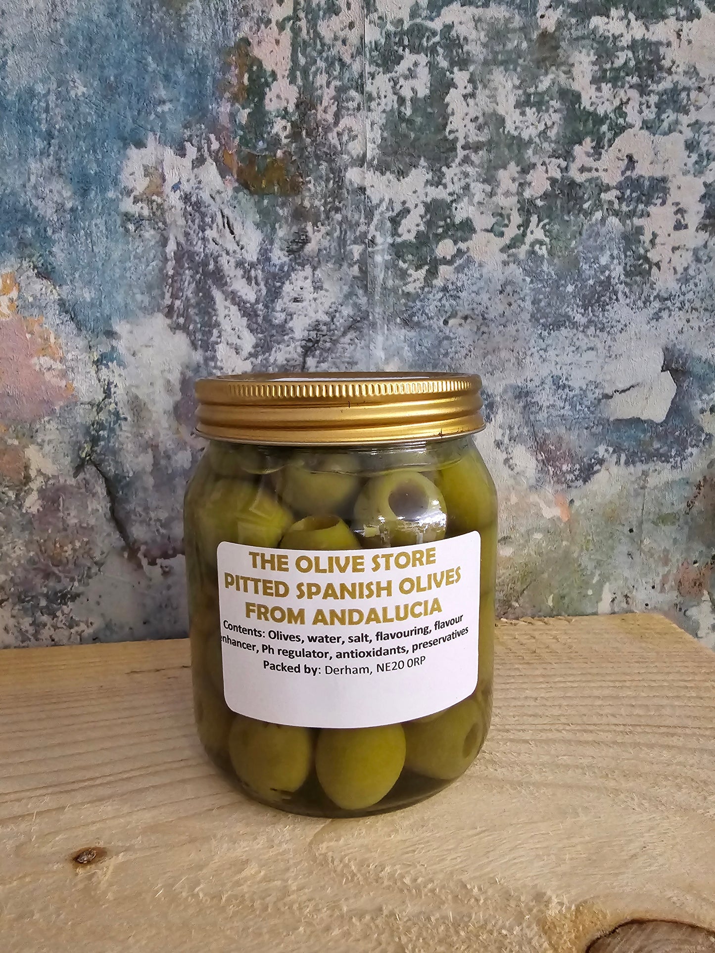 Green Olives (pitted) in Anchovy Brine