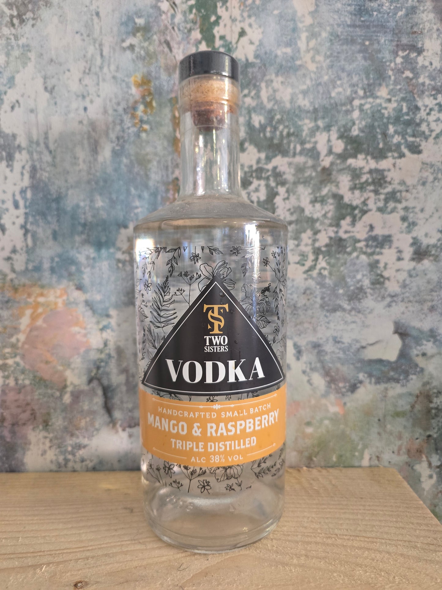 Two Sisters | Mango & Raspberry Flavoured Vodka | 38%