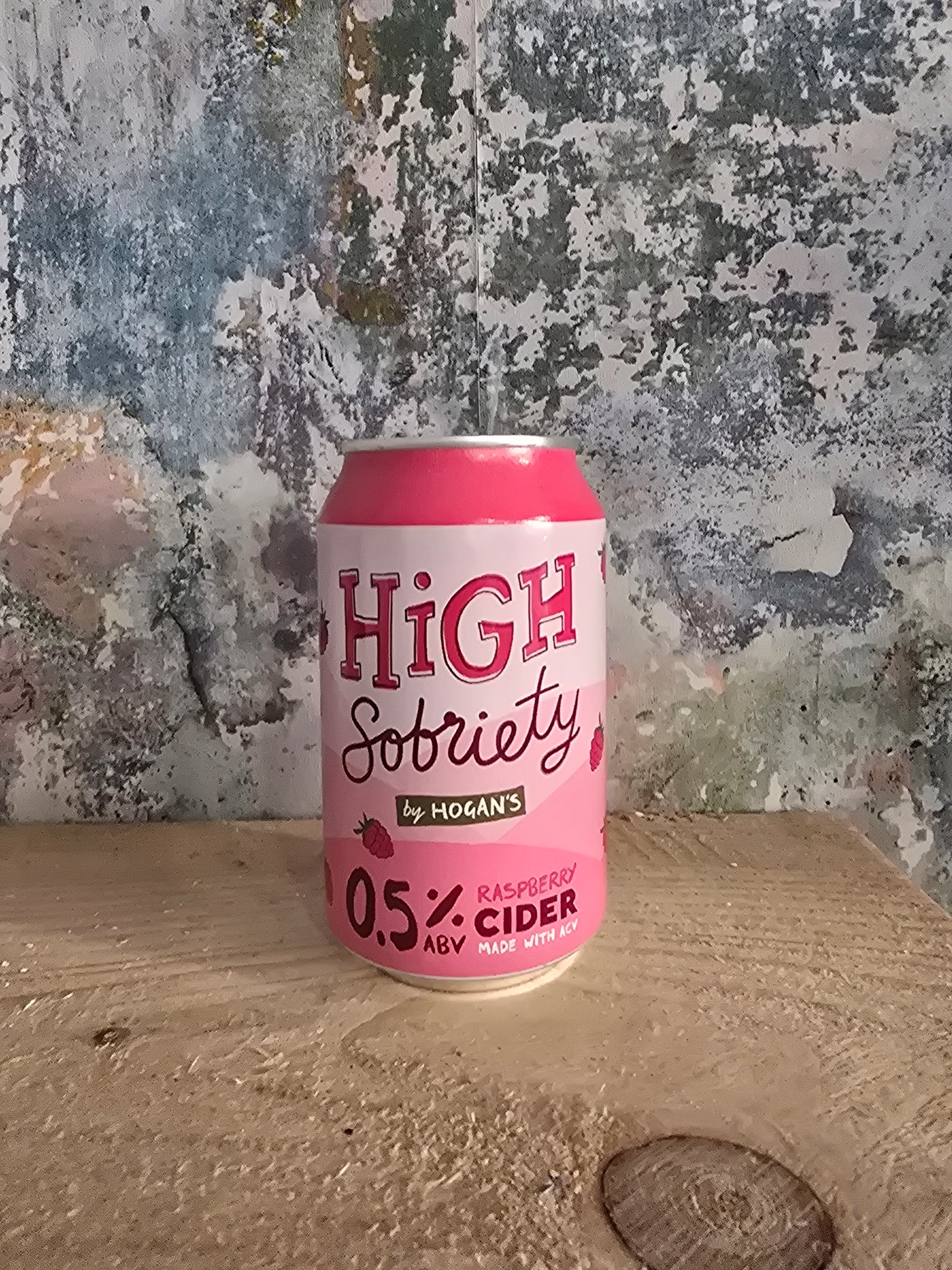 Hogan’s High | Sobriety Raspberry Low Alcohol Cider | 0.5%