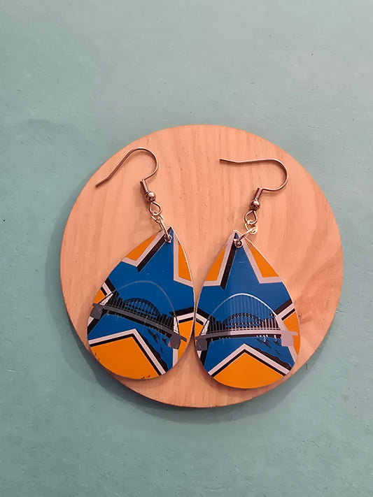 Brown Ale Blue Star Earrings
