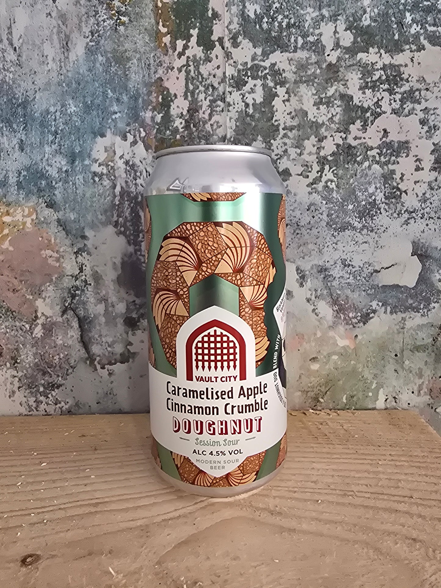Caramelised Apple Cinnamon Crumble | Doughnut Session Sour | 4.5%