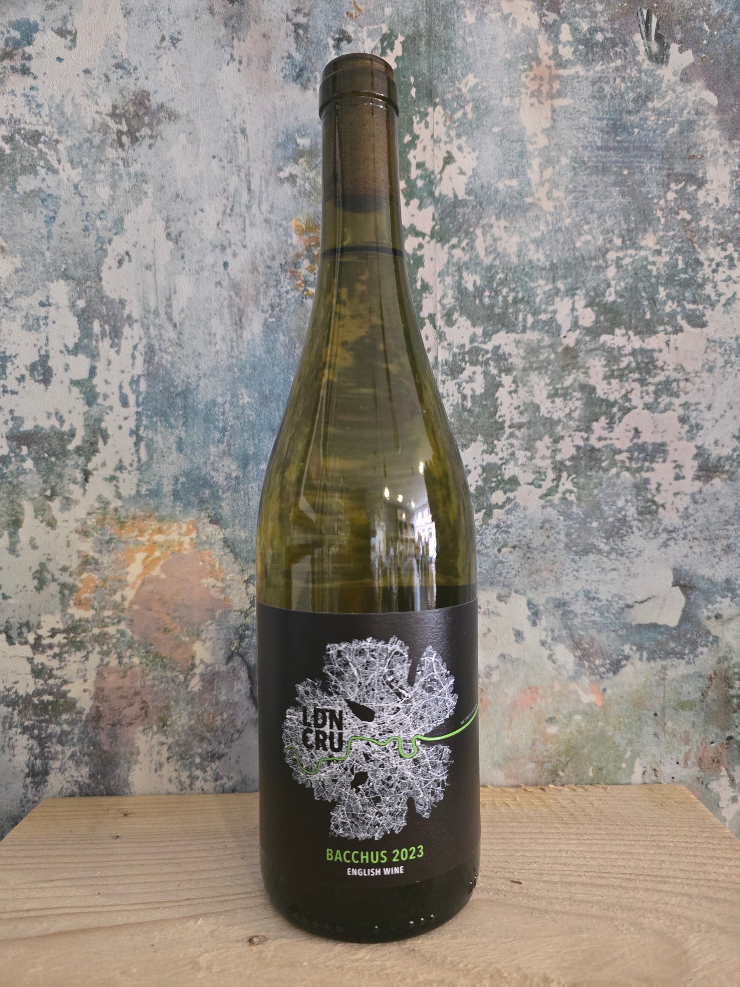 London Cru | Bacchus | 11.5%